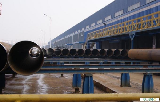 L'immersion chaude industrielle a galvanisé l'argent de tuyau d'acier d'ERW/la taille peinte par noir 219 - 820mm